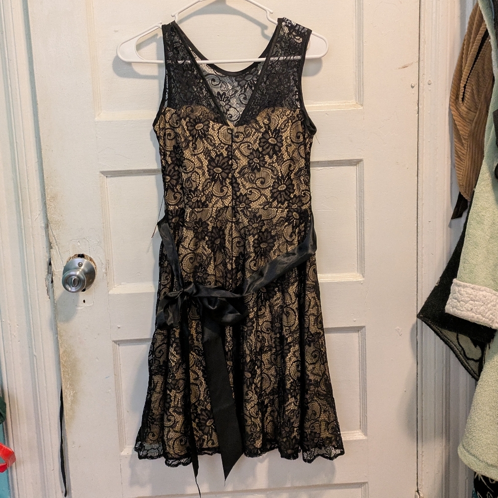BUNDLE ⚠️ dresses - Picture 6 of 10